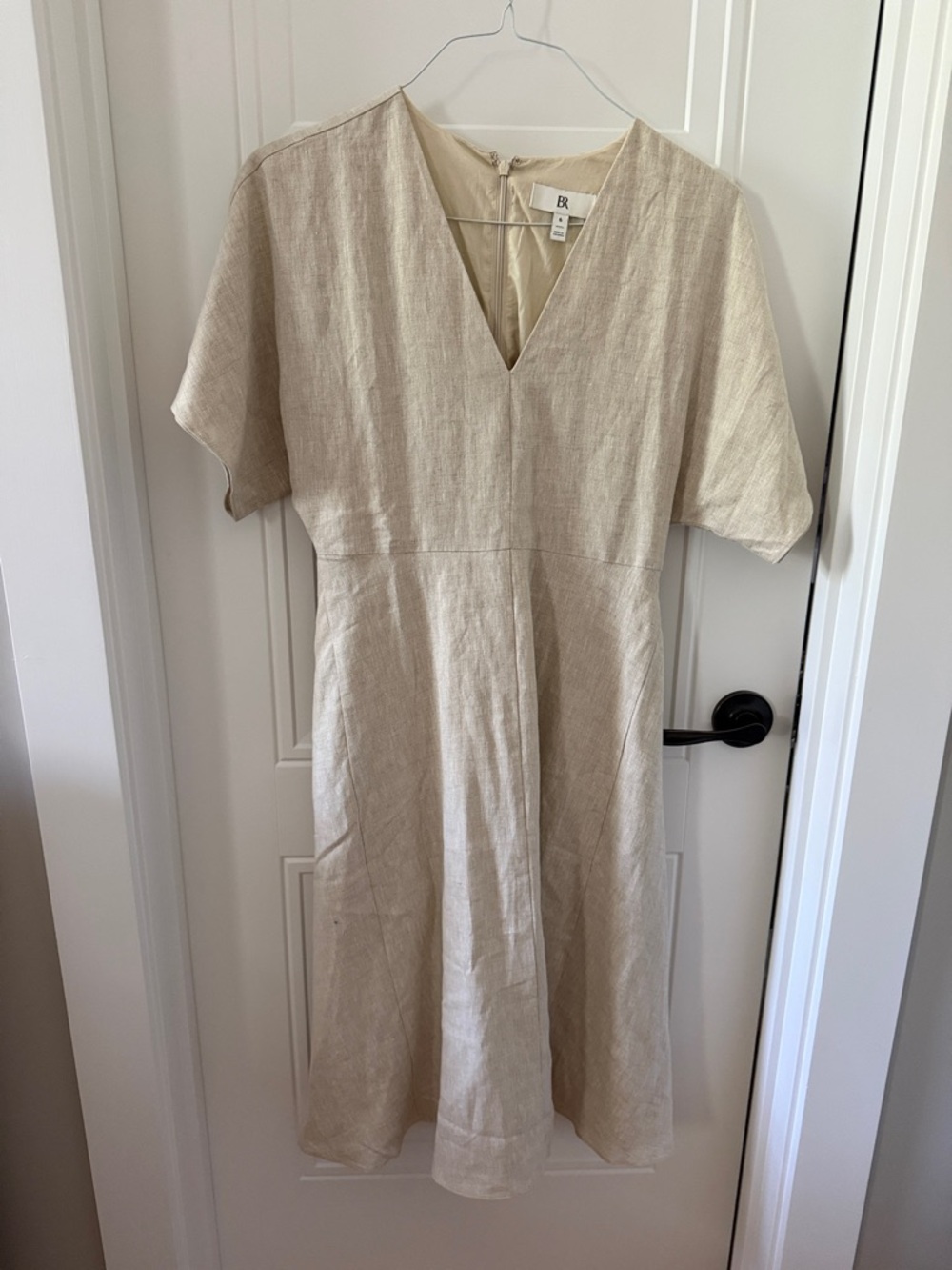 Banana Republic Linen Midi Dress in Beige/Cream